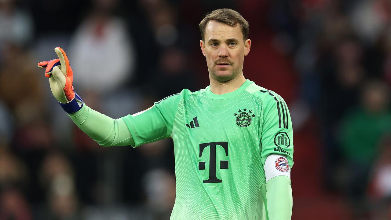 Manuel Neuer Joins Exclusive List of Top 11 Bundesliga Veterans