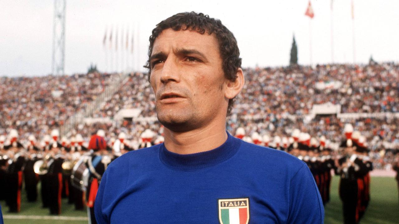 Italiens bester Stürmer aller Zeiten Wer war Luigi "Gigi" Riva? sportschau.de