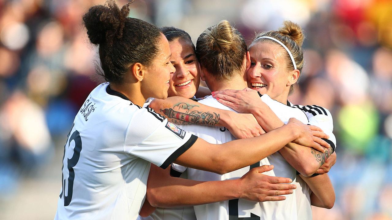 Champions League Direkter Vergleich Oder Torverhältnis Fußball Champions League Frauen: Wolfsburg gegen OL Lyonnes - Direkter