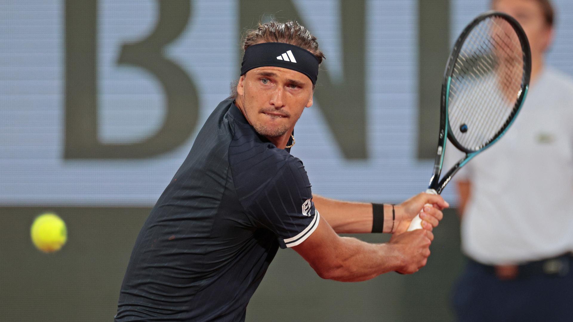 Jetzt live - Zieht Zverev ins Viertelfinale ein?