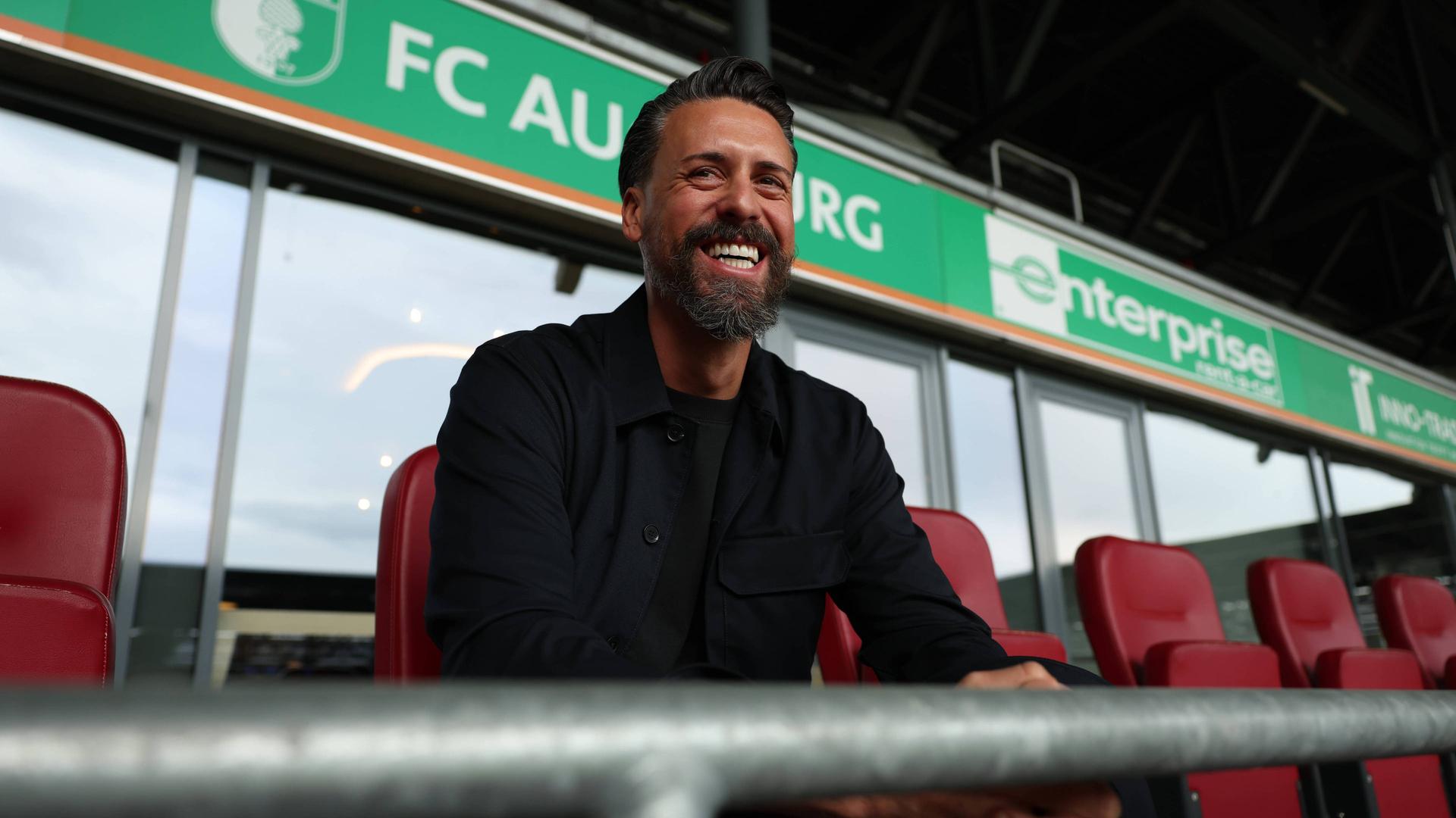 Sandro Wagner wird als neuer Cheftrainer des FC Augsburg vorgestellt | IMAGO/FC Augsburg