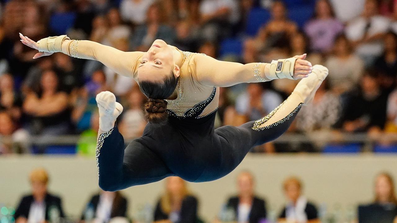 Olympia in Paris: Pauline Schäfer-Betz verpasst Finale am Schwebebalken ...