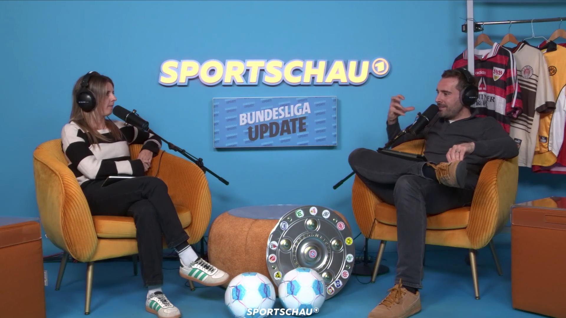 Anne Hilt (l.) und Tobi Schäfer im Bundesliga Update | Sportschau