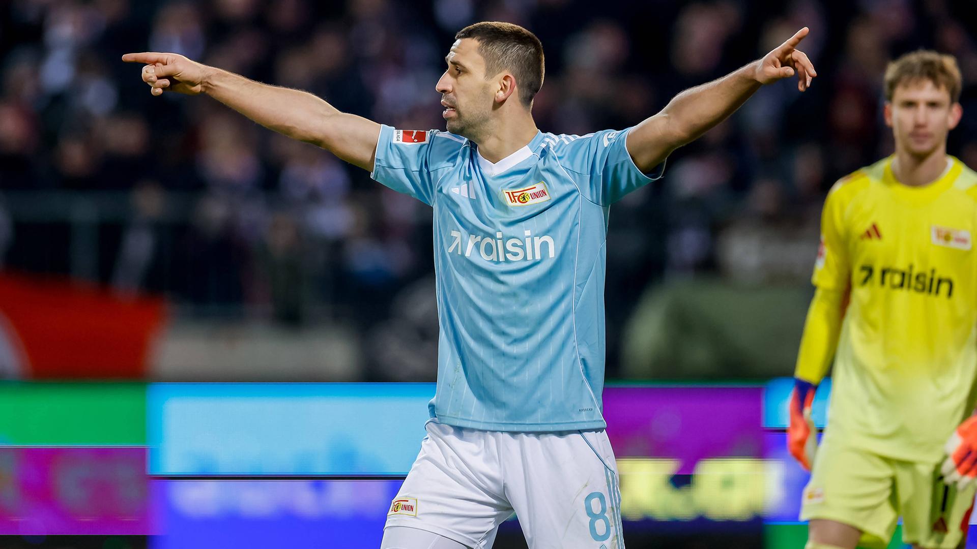 Rani Khedira von Union Berlin während dem Auswärtsspiel beim FC St. Pauli. Quelle: imago images/Philipp Szyza | imago images/Philipp Szyza