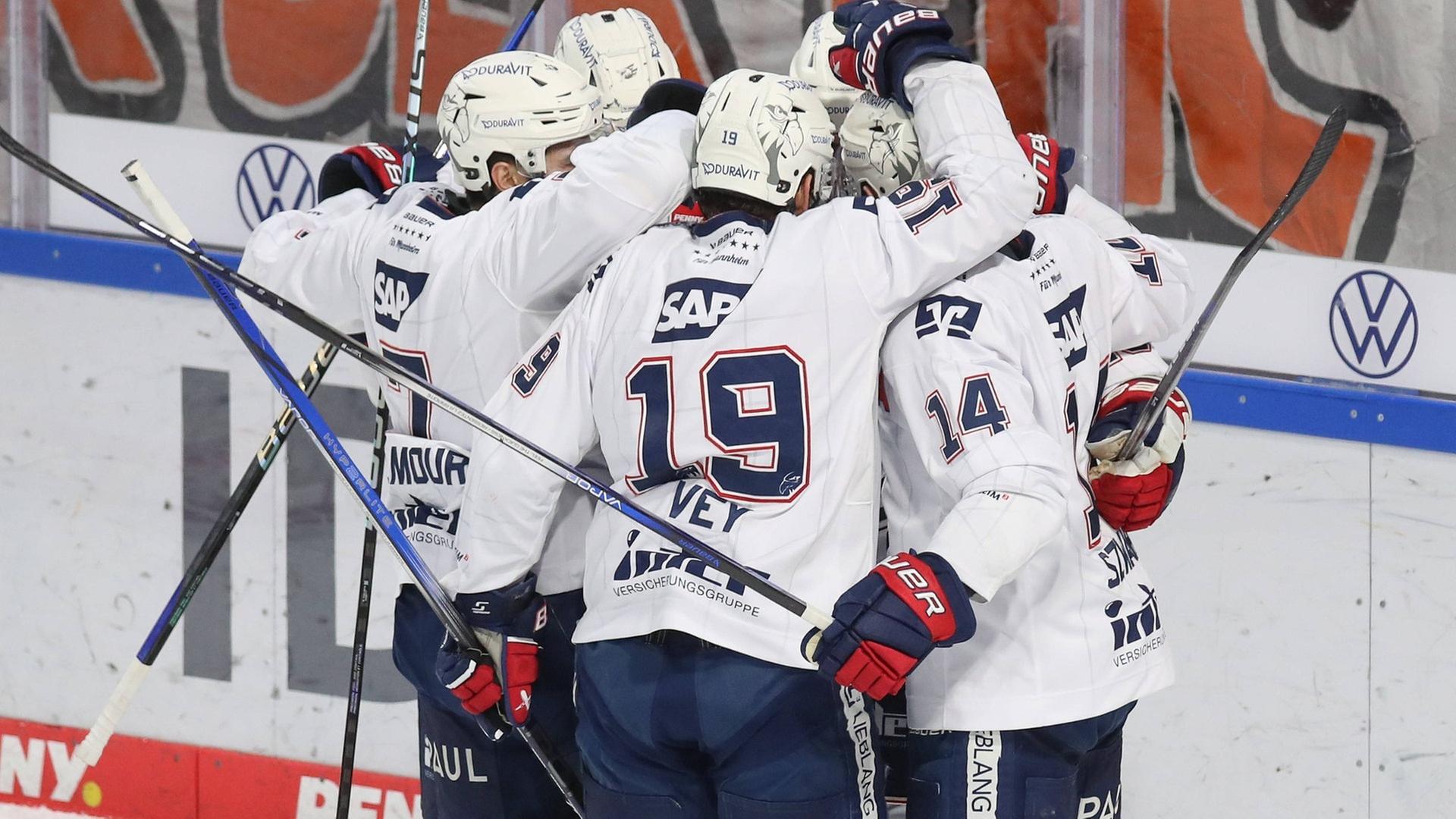 DEL-Playoffs: Mannheim gegen München - der Live-Ticker