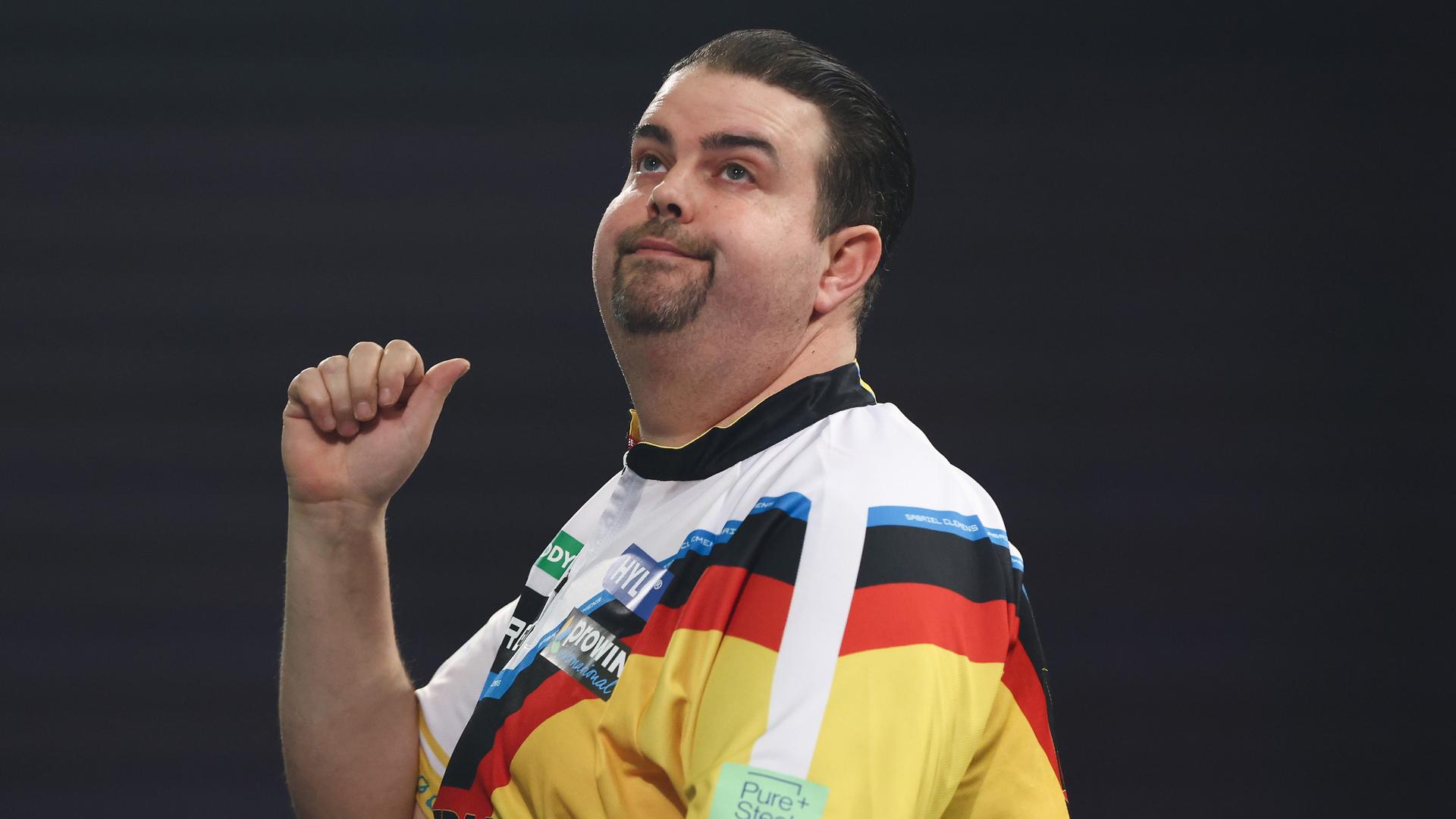 Deutschlands Gabriel Clemens verliert in der dritten Runde der Darts-WM gegen Luke Humpries | dpa