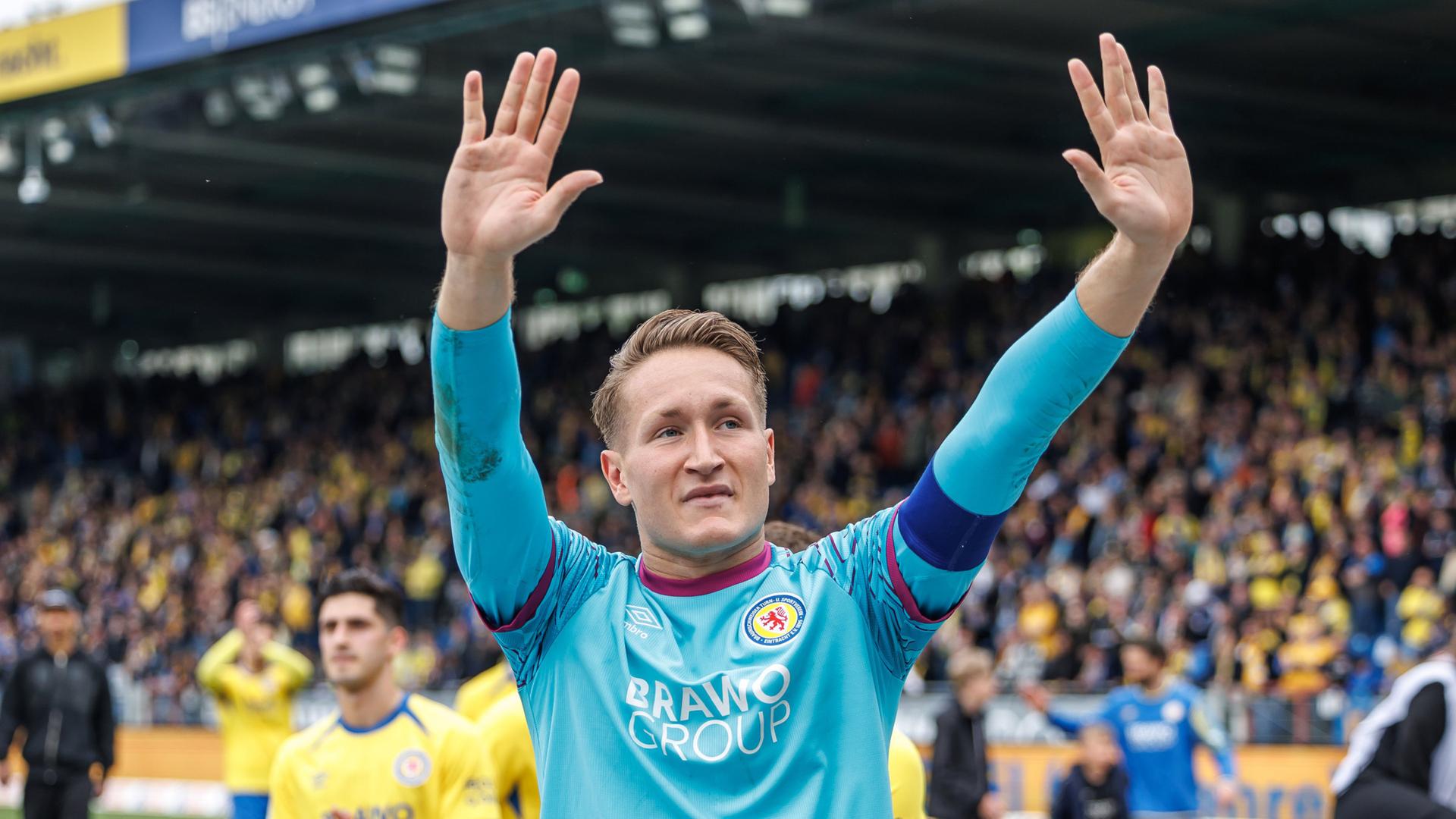 Braunschweig feiert Heimsieg gegen Dresden und Keeper Hoffmann
