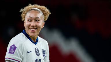 Lauren James im Trikot der englischen Nationalmannschaft