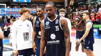 05 Basketball MBC Syntainics Bayern München  Enttäuschung MBC Johnson Brewer DSC_5704