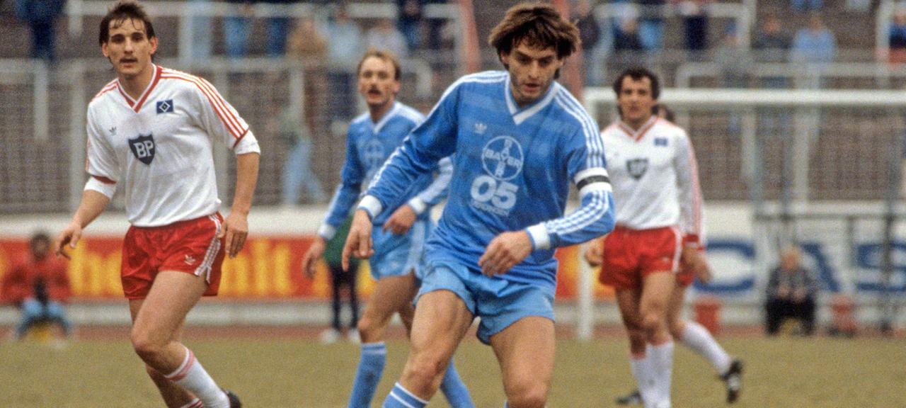 Tor des Monats März 1986, Matthias Herget | imago Tor des Monats März 1986, Matthias Herget