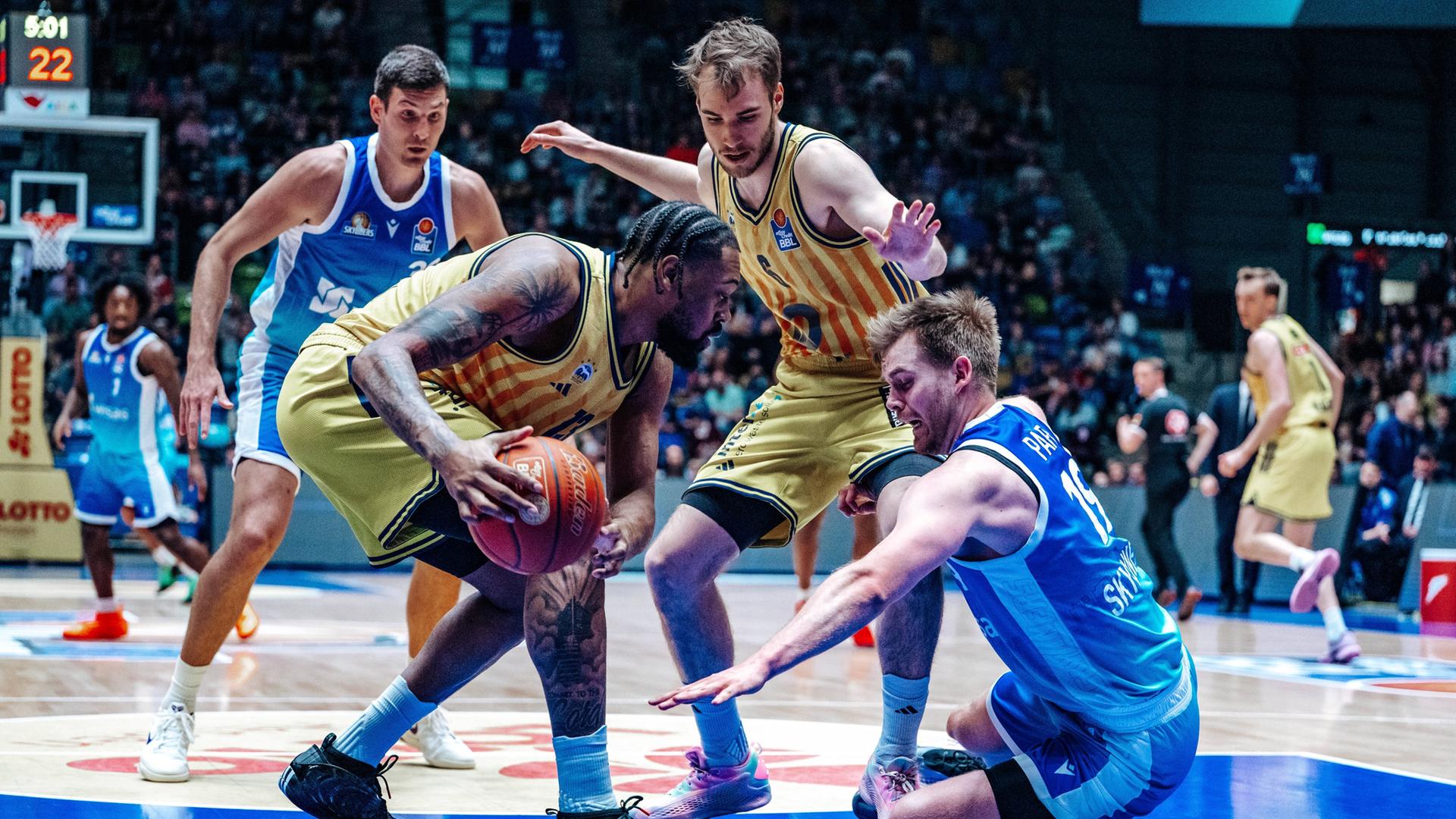 Skyliners halten erst die Klasse und verlieren dann gegen Alba
