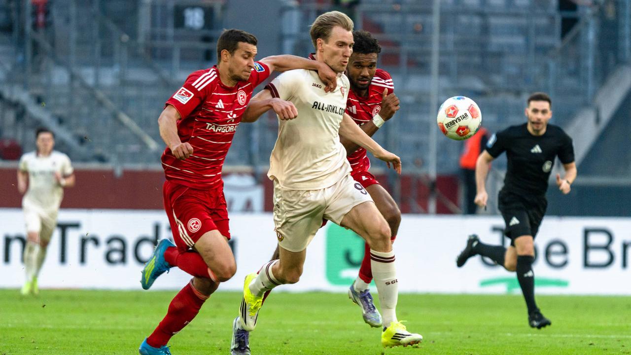 Düsseldorf schlägt Dresden im Abstiegsduell