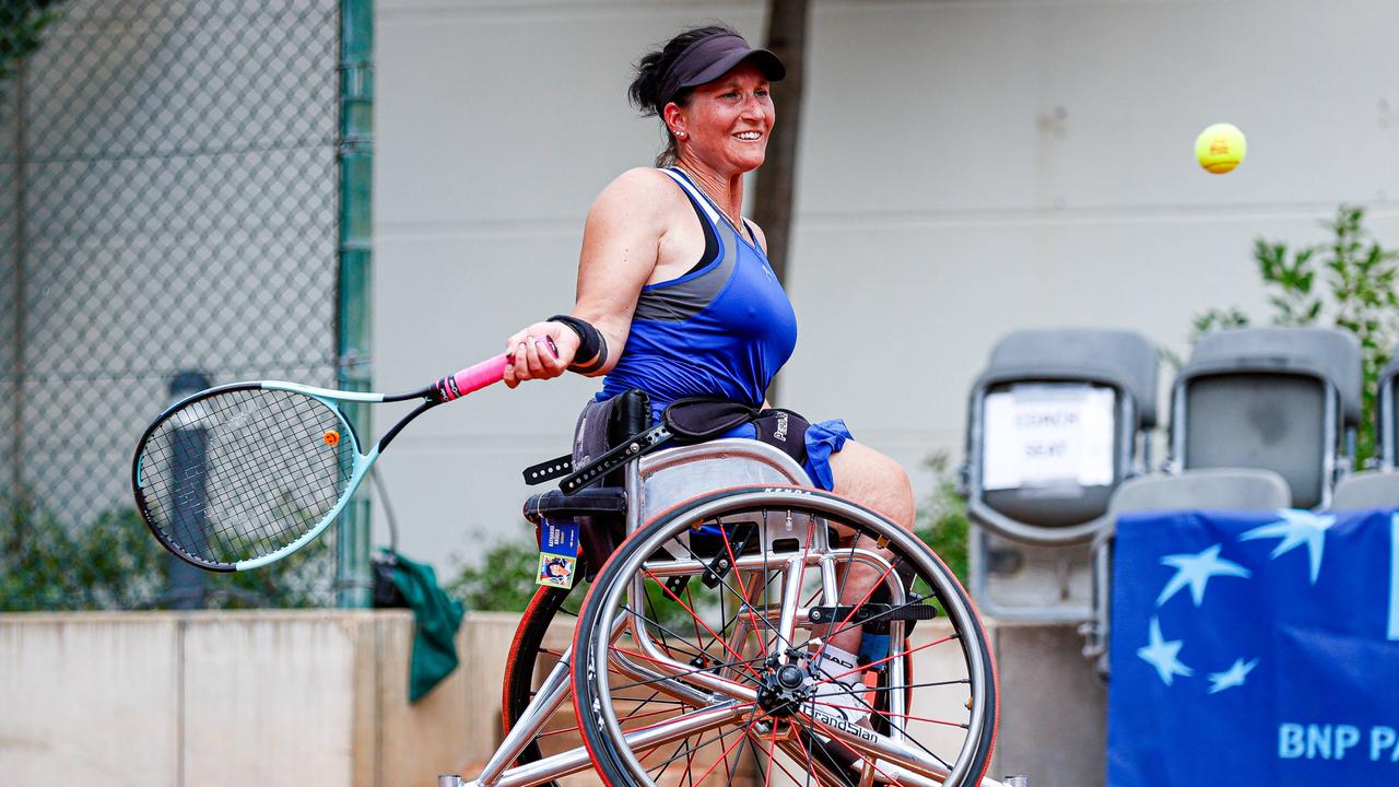Paralympics-Hammerlos-f-r-Rollstuhl-Tennisspielerin-Kr-ger