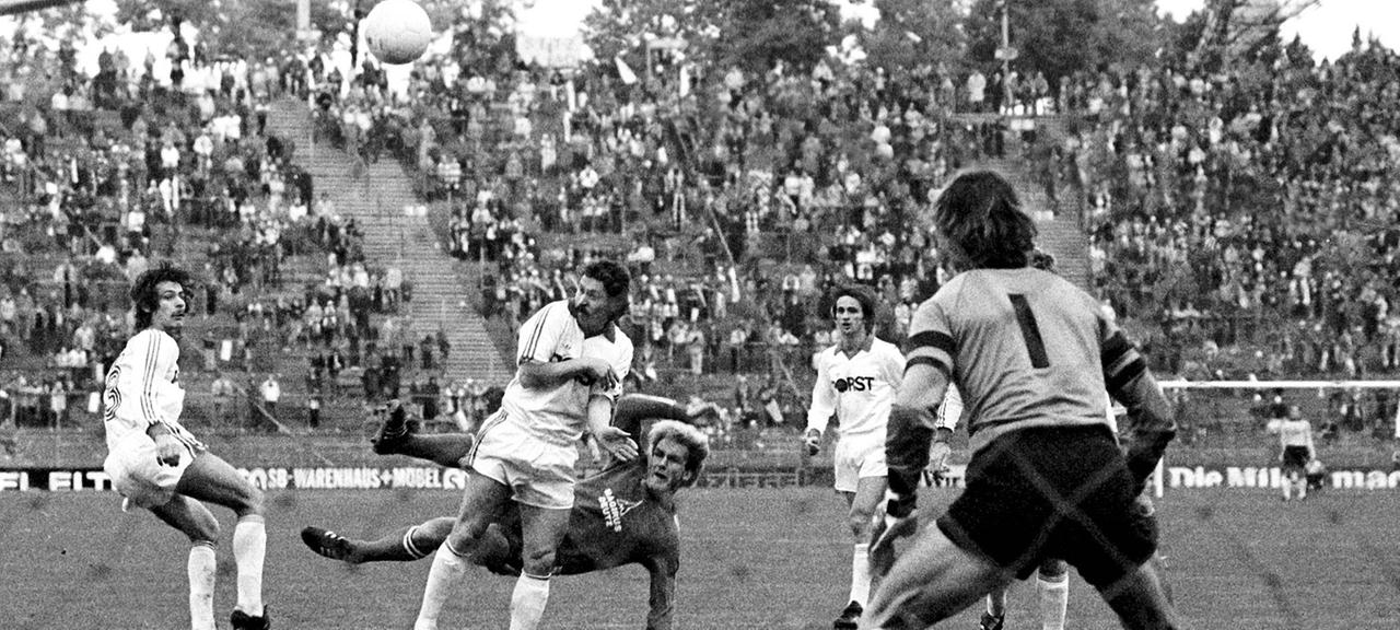 Tor des Monats Oktober 1980, Karl-Heinz Rummenigge | Imago Tor des Monats Oktober 1980, Karl-Heinz Rummenigge