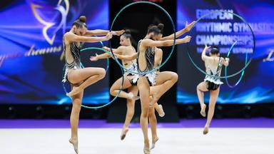 Die Bremer Sportgymnastinnen bei ihrer Reifenübung als deutsches Nationalteam bei der EM in Tallinn.