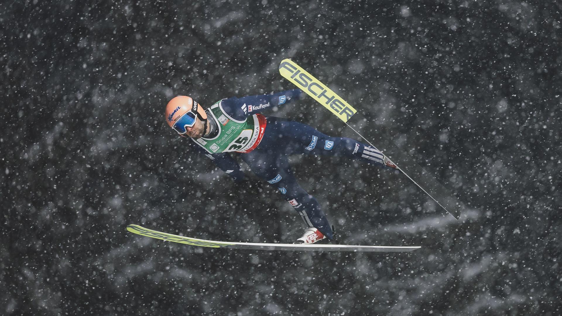 Paschke besser als Prevc im Schneegestöber von Zakopane