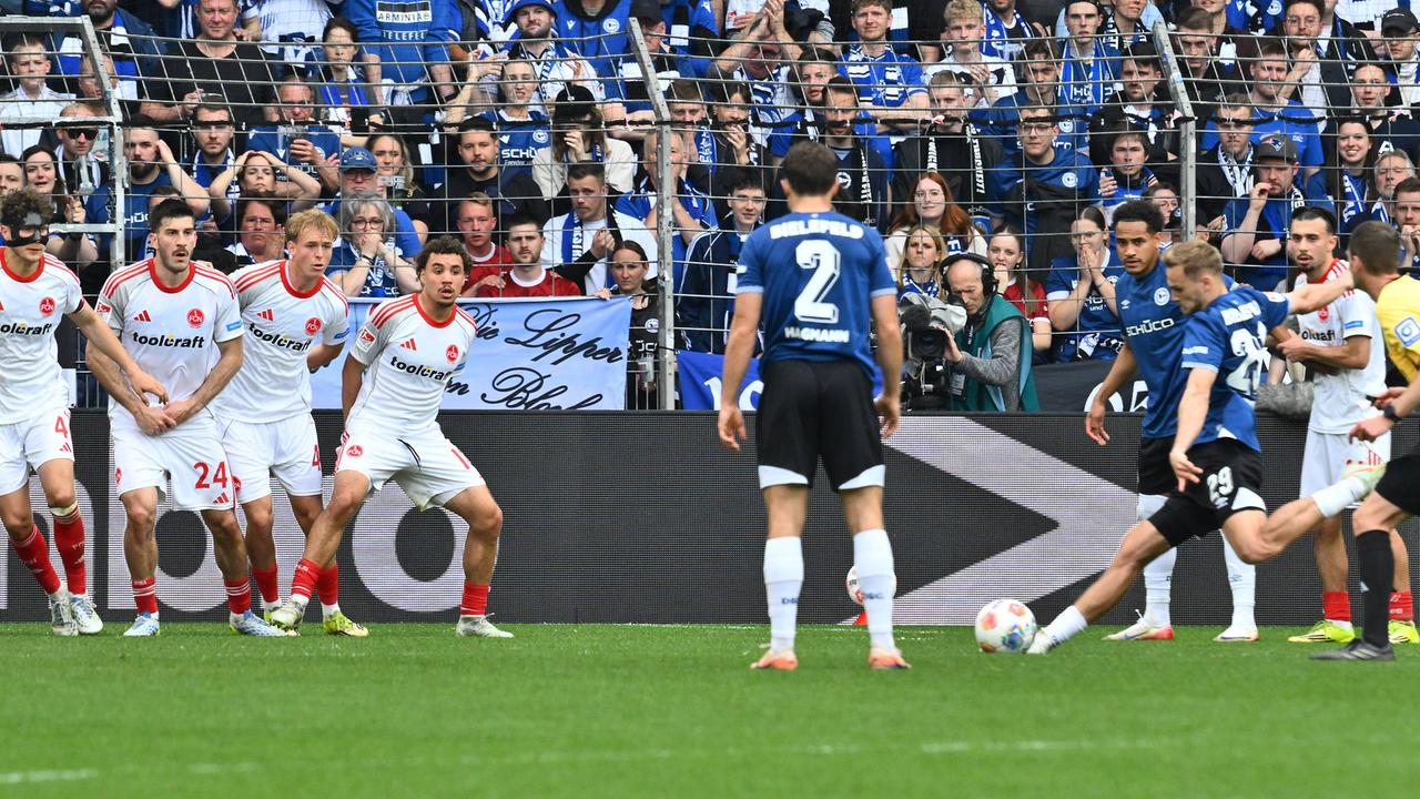 Handwerkers Hammer rettet Arminia einen Punkt