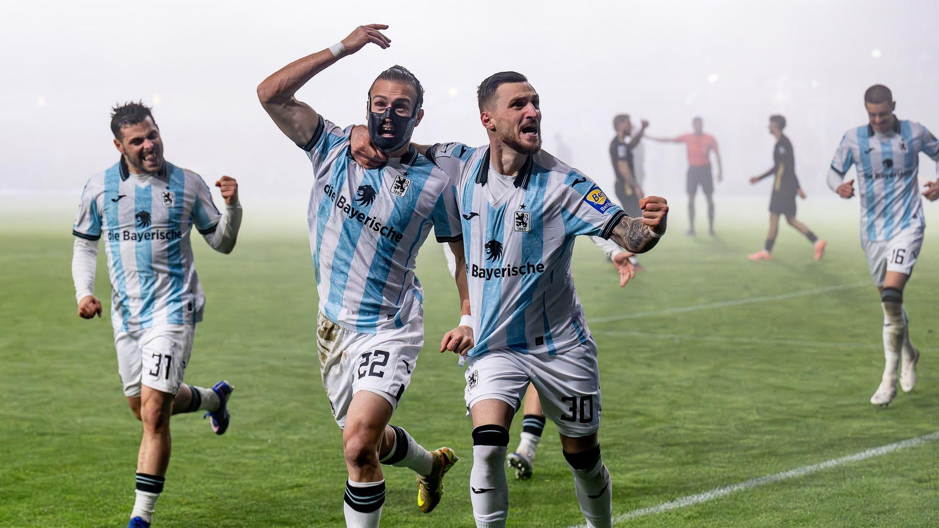 Sigurd Haugen jubelt nach seinem Siegtreffer | picture alliance / Eibner-Pressefoto | Heike Feiner