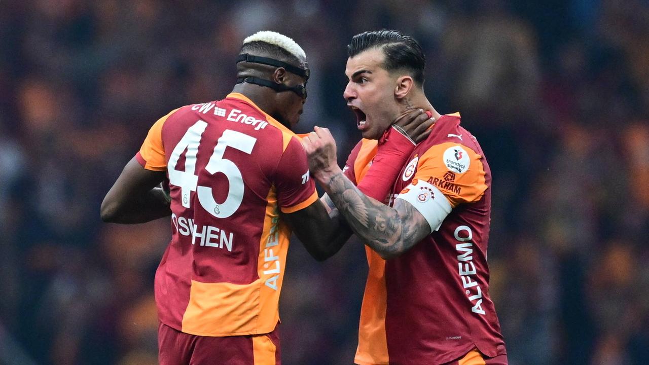 Süper Lig: Doppeltes Hacken-Tor macht Galatasaray zum Meister