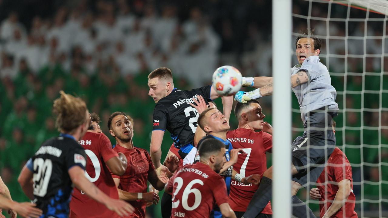 Hannover wahrt Aufstiegschance gegen Paderborn