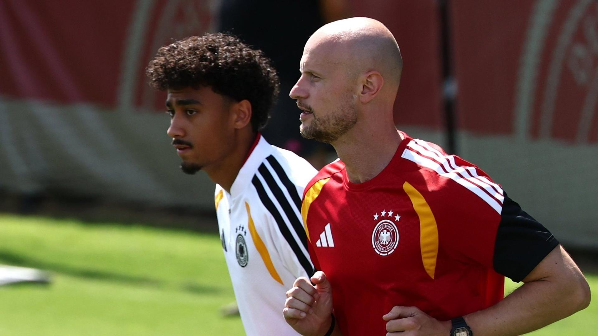 Nathaniel Brown beim DFB-Training | Christian Charisius/dpa