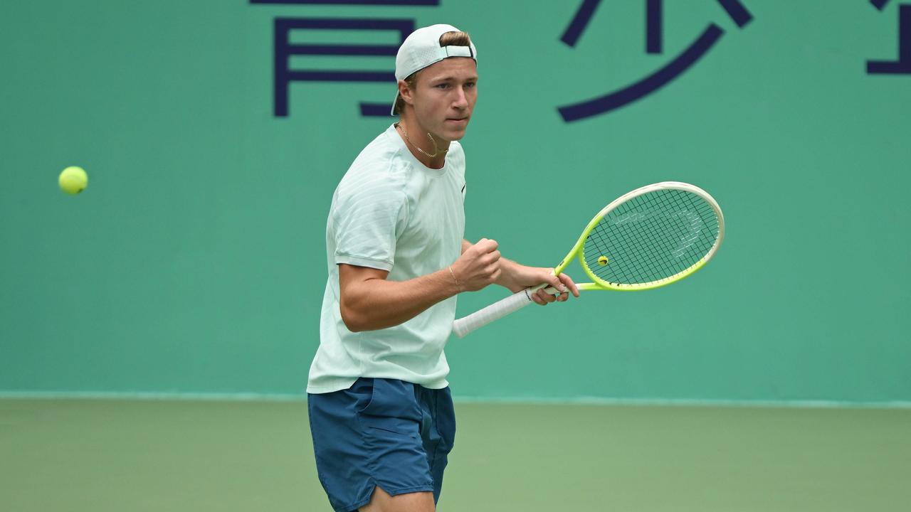 Max-Schoenhaus-gewinnt-ITF-Juniors-Titel