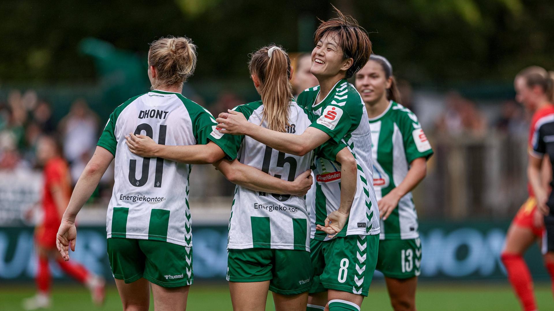 Frauen-Bundesliga: Bremens Fußballerinnen besiegen Leipzig