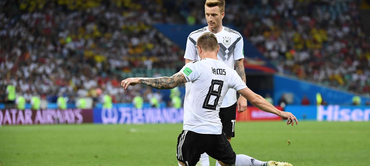 Toni Kroos jubelt | AFP/NELSON ALMEIDA Toni Kroos jubelt