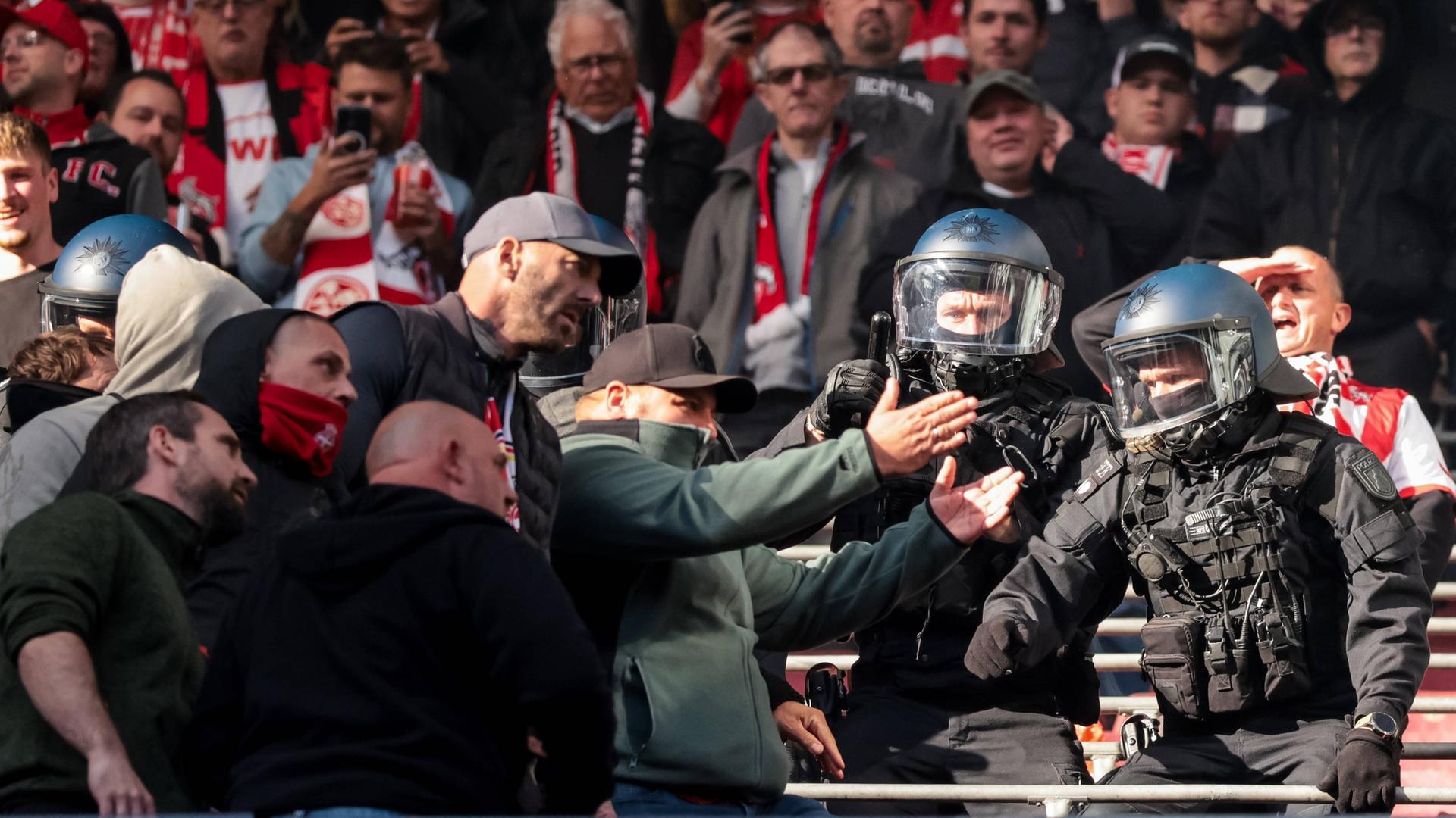 Stadionallianzen - was im Westen schiefläuft