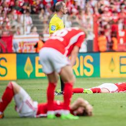 Unions Spieler am Boden zerstört