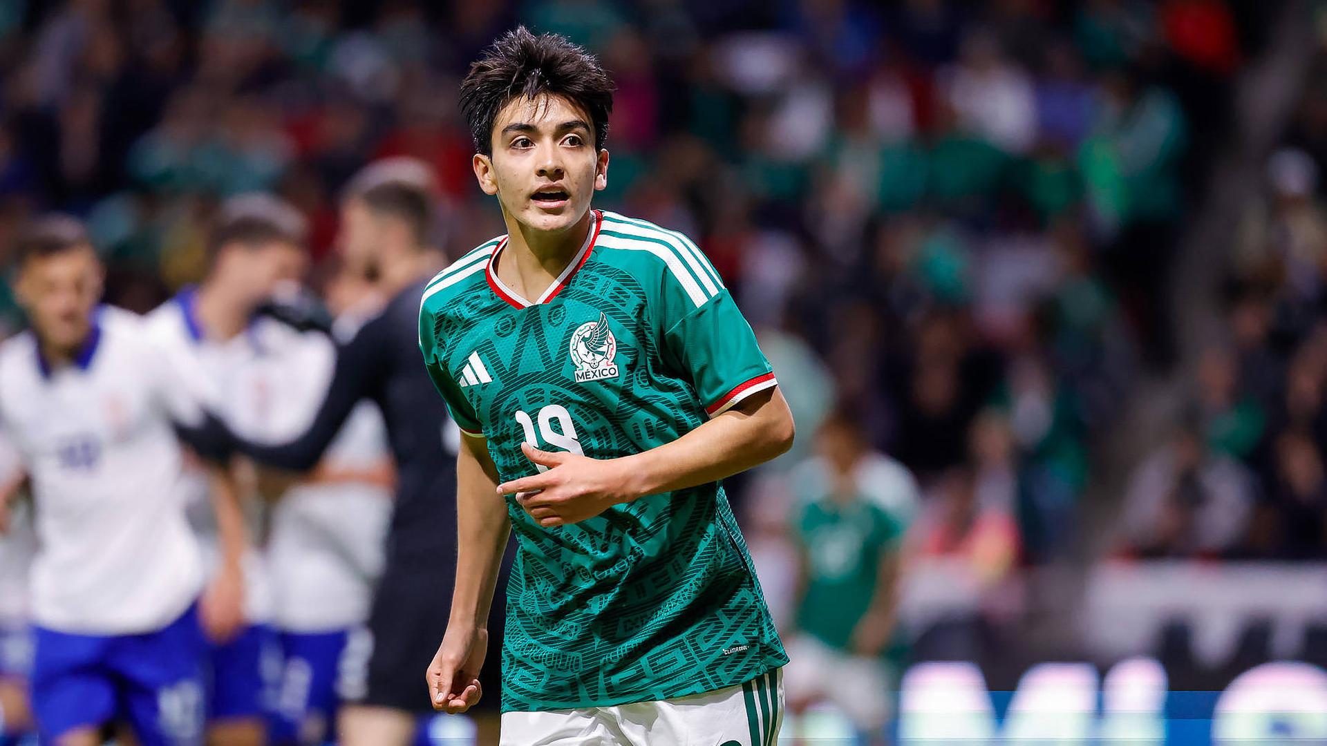 WM 2026: Schreibt Mexiko-Supertalent Mora Geschich