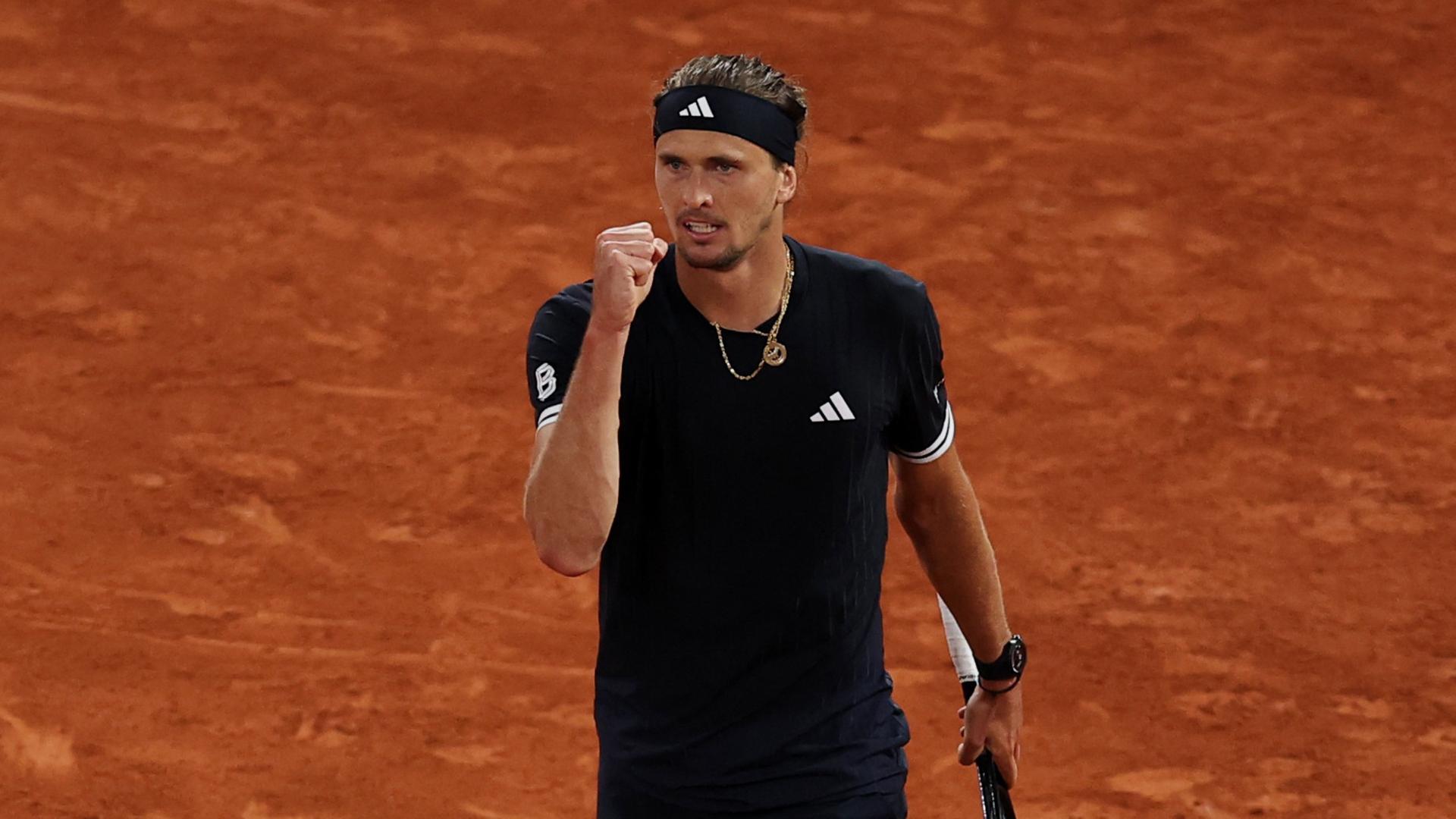 Alexander Zverev bejubelt seinen Viertelfinalsieg gegen Rafael Jodar | REUTERS